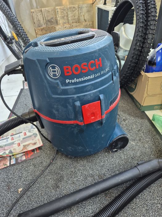 Aspirator electric bosch