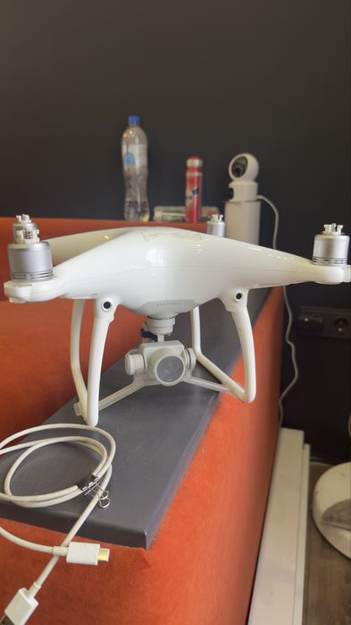 Dji phantom 4 квадрокоптер