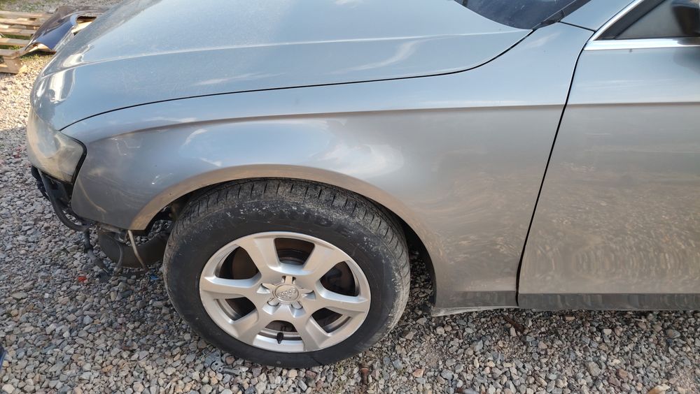 Ляв калник за Ауди а4 б8 / Audi A 4 B 8