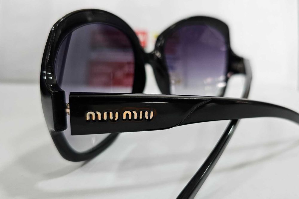 Слънчеви очила Miu miu