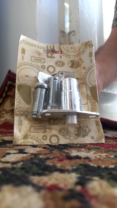 Жигули эшик ва капот замоки.