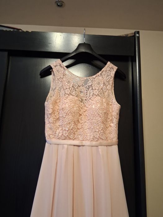 Vind rochie de seară