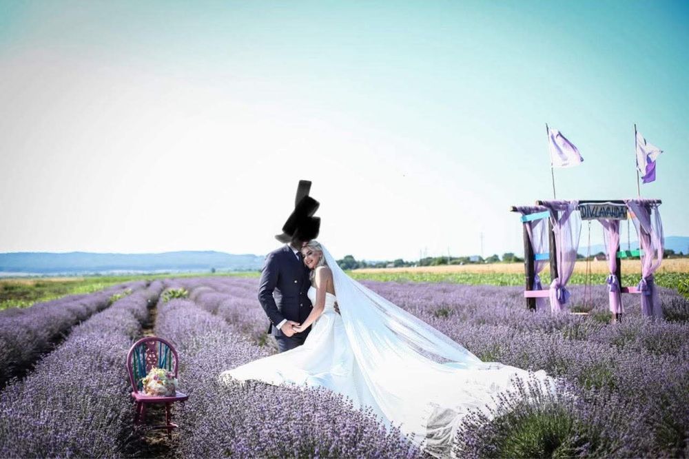 Rochie mireasa Pronovias