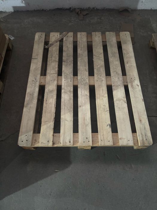Продам поддоны, самовывоз