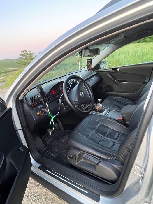 VOLKSWAGEN Passat 2008 — imagine 4