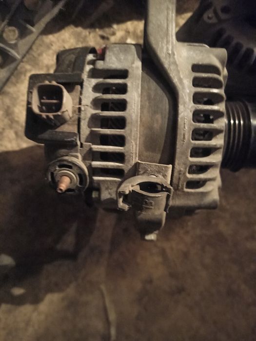 Генераторы лексус 330,камри 50,2.5