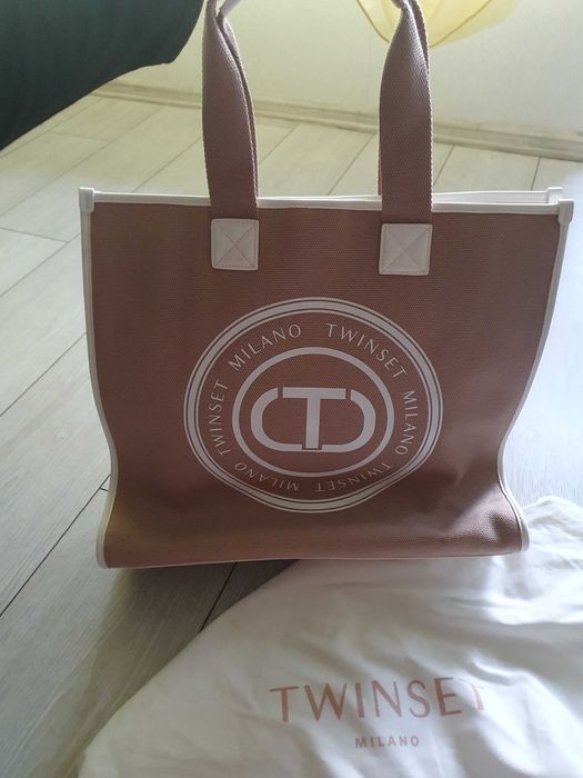 Чанта Twinset оригинал нова!