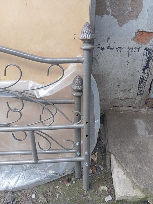 Продам кровать металлическая