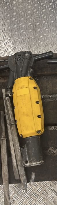 Ciocan demolator pneumatic Atlas Copco TEX220ps