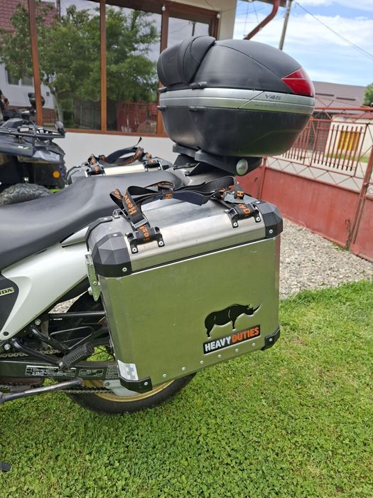 Honda Transalp 700