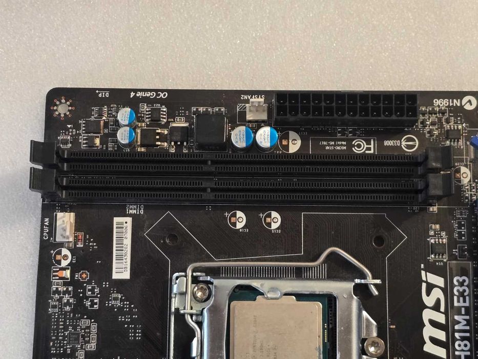 Placa de baza MSI H81M-E33, Socket 1150 + procesor Intel G3240