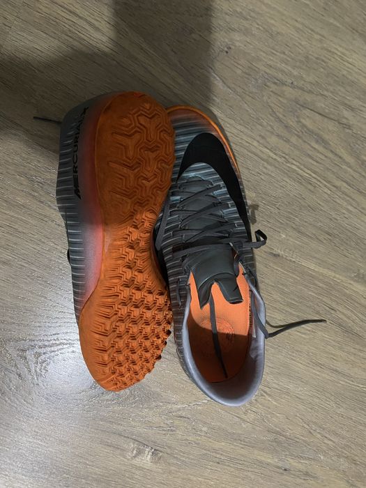 Стоножки Nike Mercurial CR7