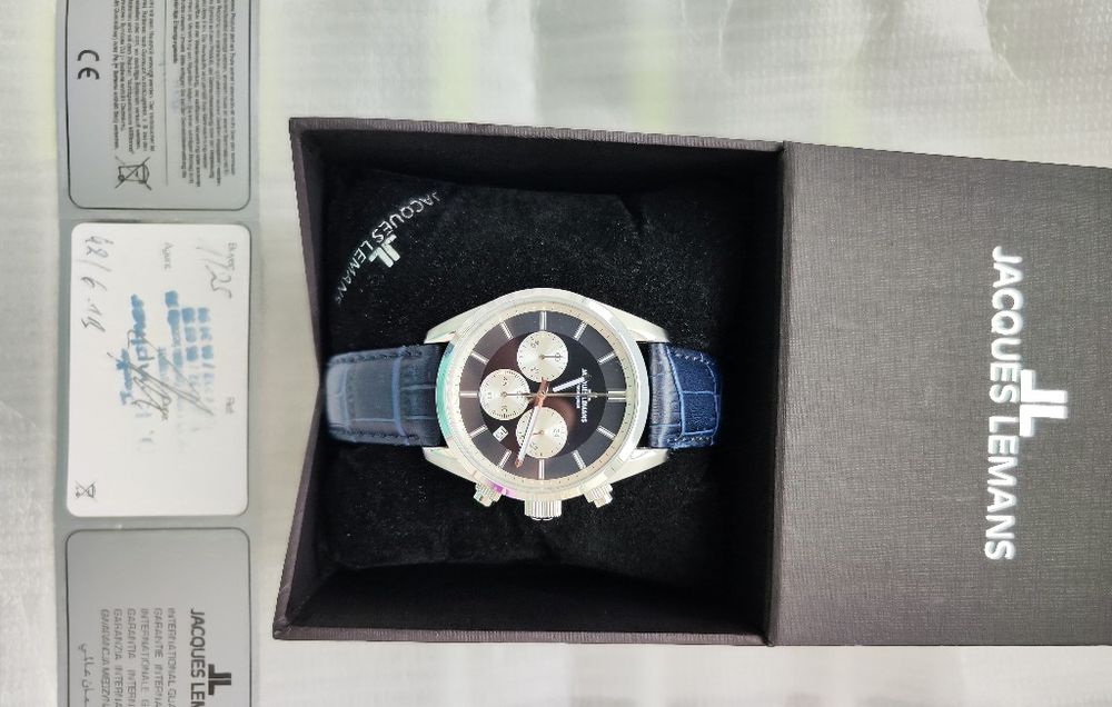 Vând ceas Jacques Lemans