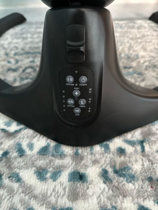 Продается шезлонг