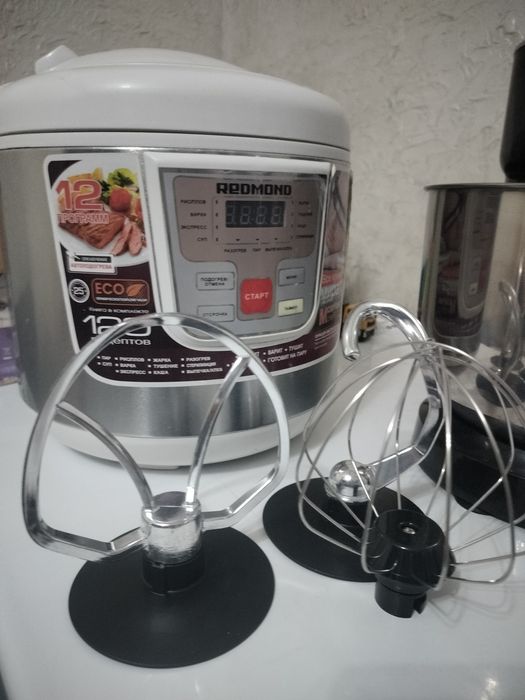 Срочно продам тестомес,мультиварка