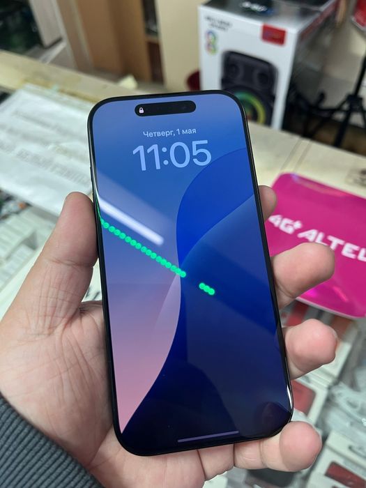 Продам Айфон 16про