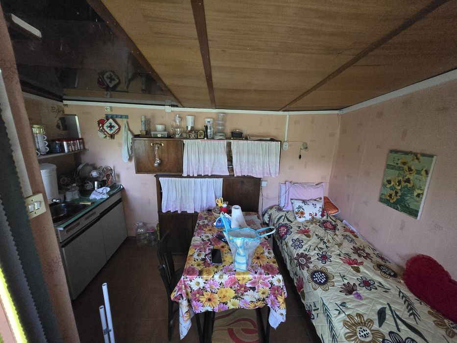 Имот в с. Реброво, Софийска област