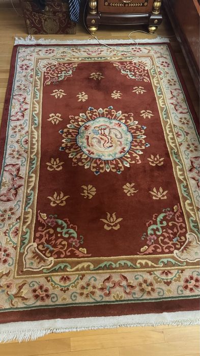 Старинный большой ковер