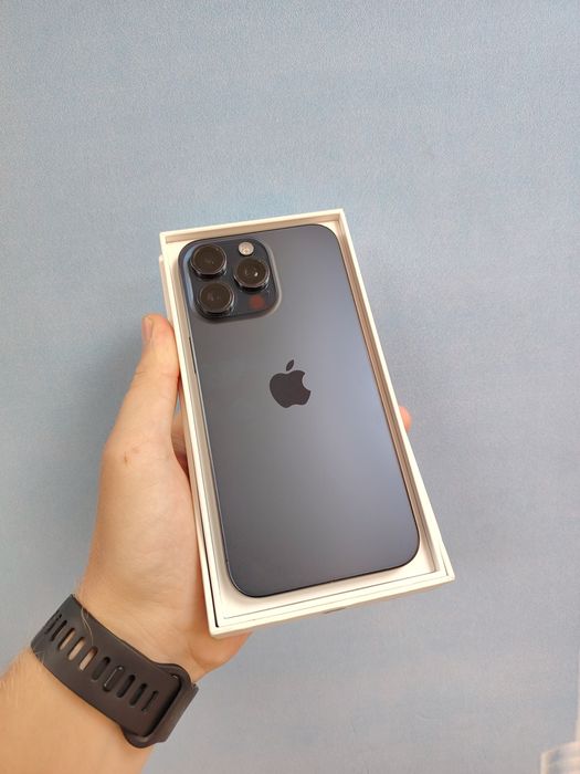 iPhone 15pro max/256Gb/84%