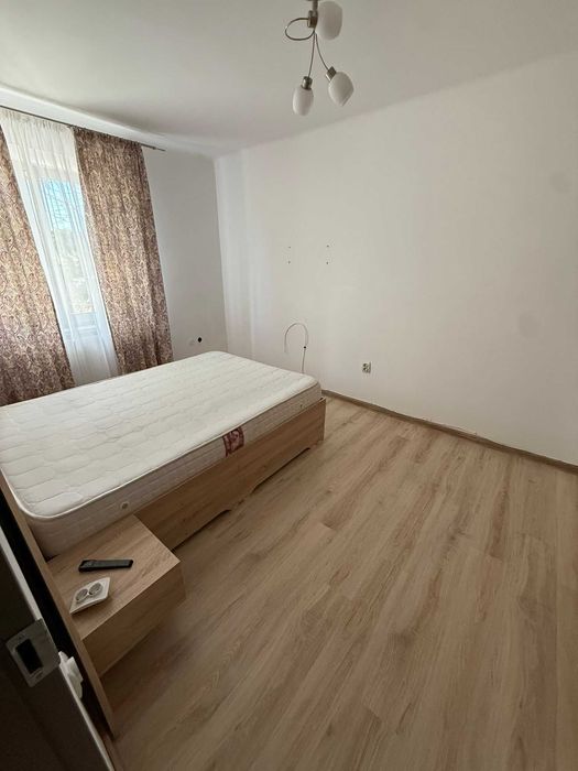 Apartament 2 camere decomandat centru