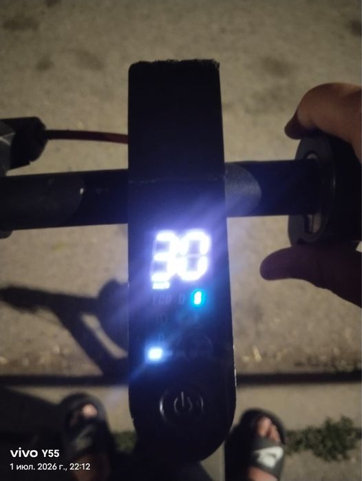 Продам электросамокат Xiaomi 4 Срочно