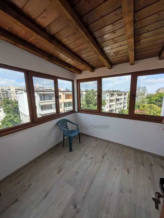 Дава се под наем Тристаен апартамент в Пловдив, Център - 90 кв.м за 612 € - Снимка #8