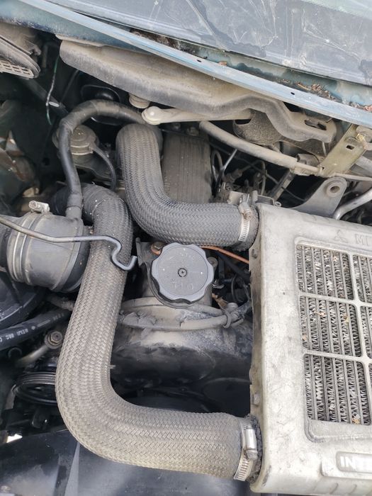 Двигатель Mitsubishi 4D56   .