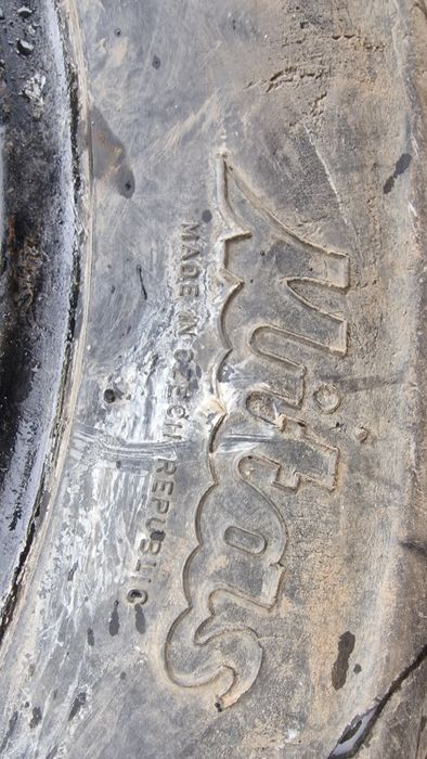 CAUCIUCURI Încărcător 405/70-24 marca Mitas, 14 ply