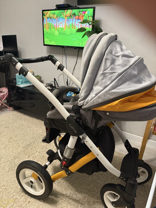 Коляска 3 в 1 adamex