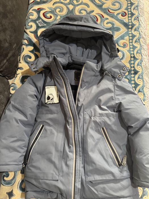 Детская куртка для 4-5 летку