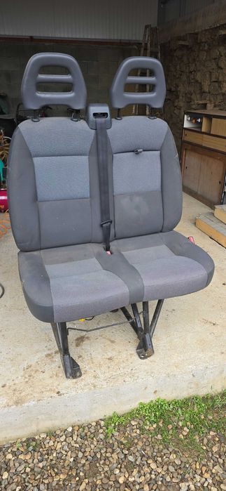 Комплект седалки предни за микробуси Дукато,,Пежо,,Ситроен двойна