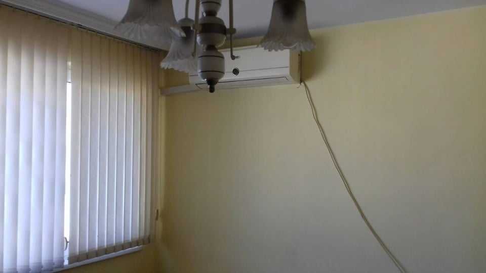 Дава се под наем Двустаен апартамент в Бургас, Зорница - 55 кв.м за 89.25 € - Снимка #3