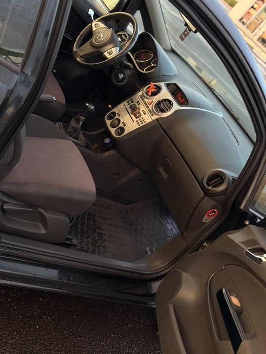 Opel Corsa D 1.4i 2007
