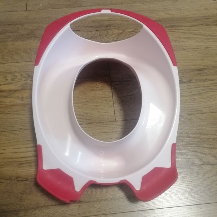 Гърнета и седалки