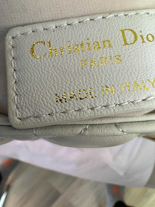 Dior-Чисто нова автентична дамска кожена чанта