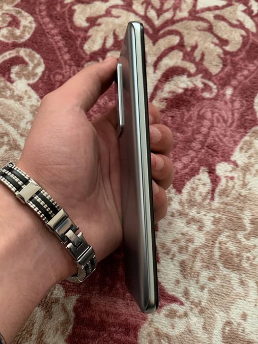 Xiaomi 12T sotiladi
