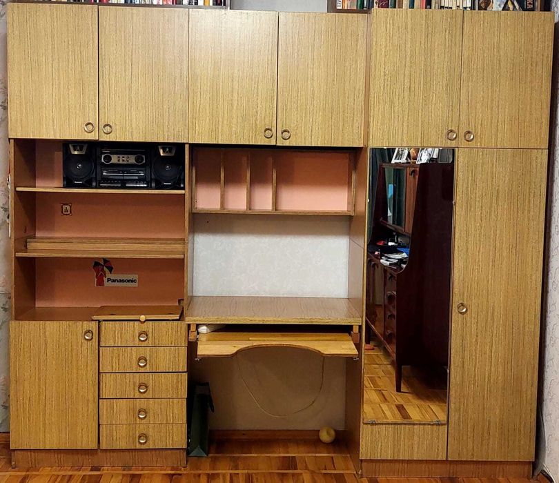 Стенка с компьютерным столом