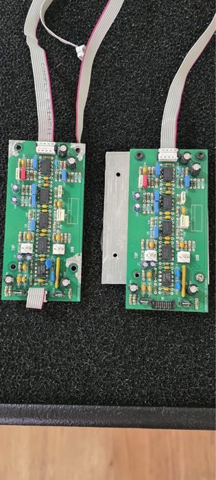 Vand crosovere Dynacord XA4000 Zalau • OLX.ro
