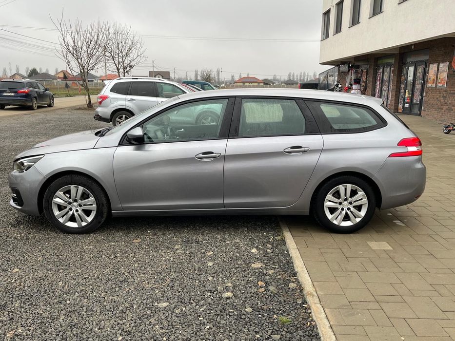 Peugeot 308, cutie automata, an 2020, diesel