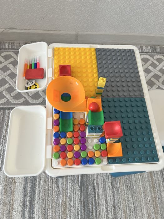 Стол и стульчик для рисование с прожектором