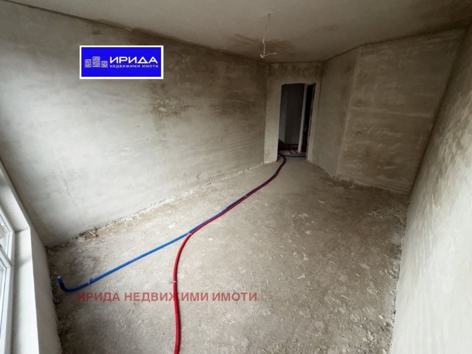 Тристаен апартамент в Овча купел 1