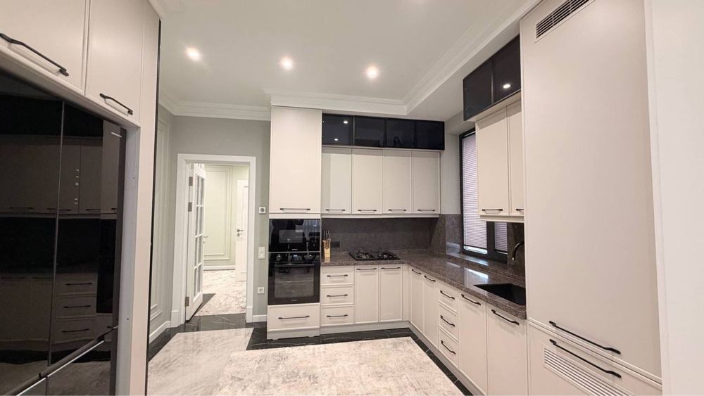 Срочная Продажа 3х ком 100м2 ЖК Мухташам Метро Минор, Алайский