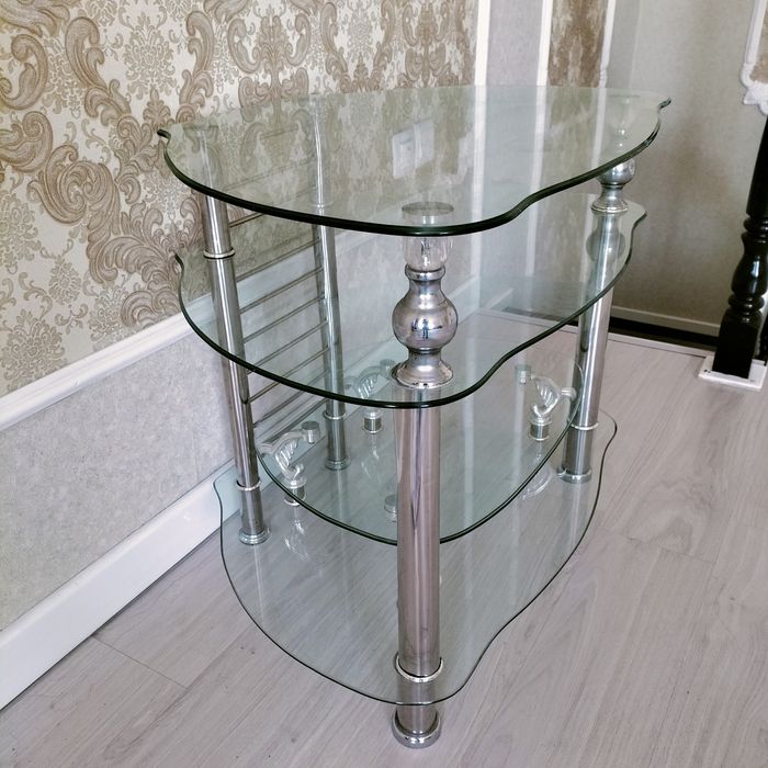 Стеклянная подставка