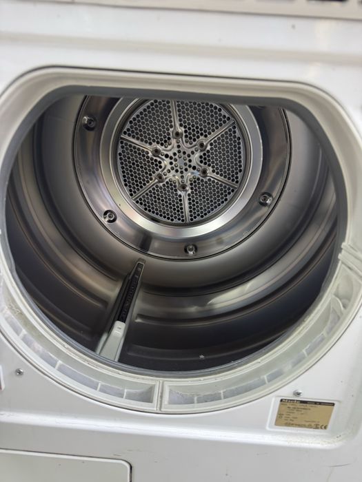 Сушилня Miele 7кг кондезна  Germany гаранция