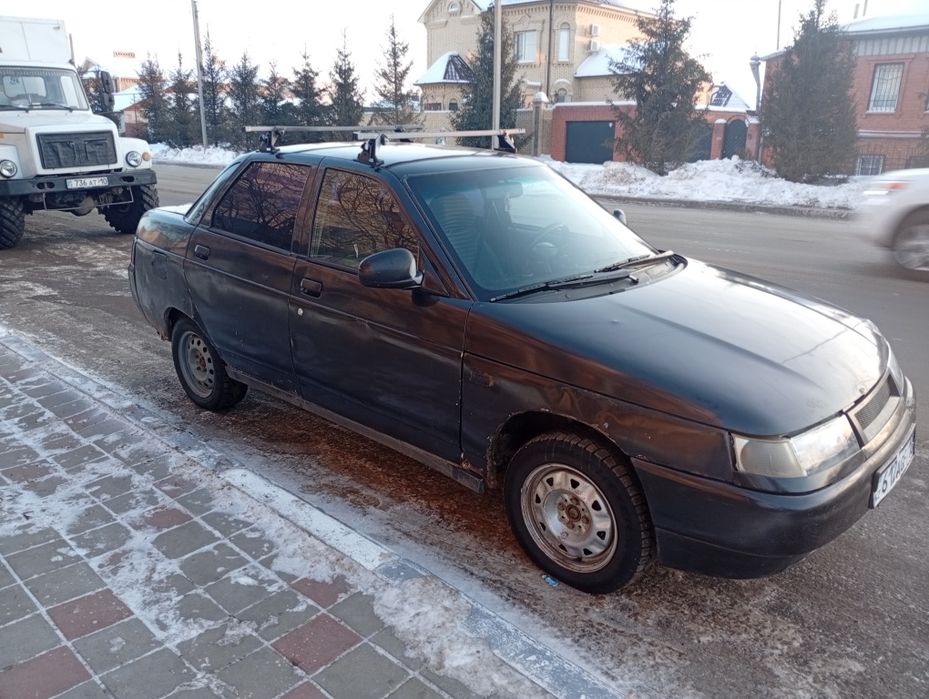 Продам срочно 2110