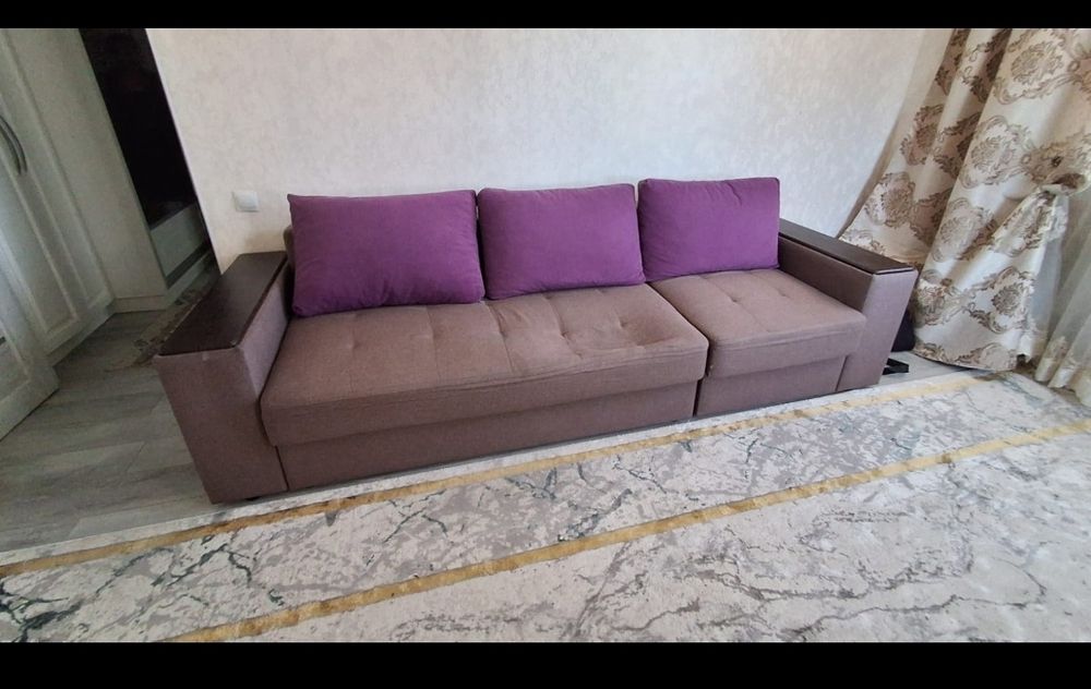 Отдам даром диван!