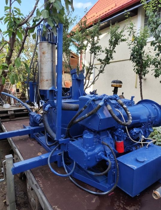 Afacere- Foreza hidraulică , instalație foraj puțuri, fântâni apă 200