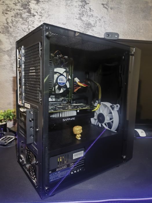 Vând  PC  gaming