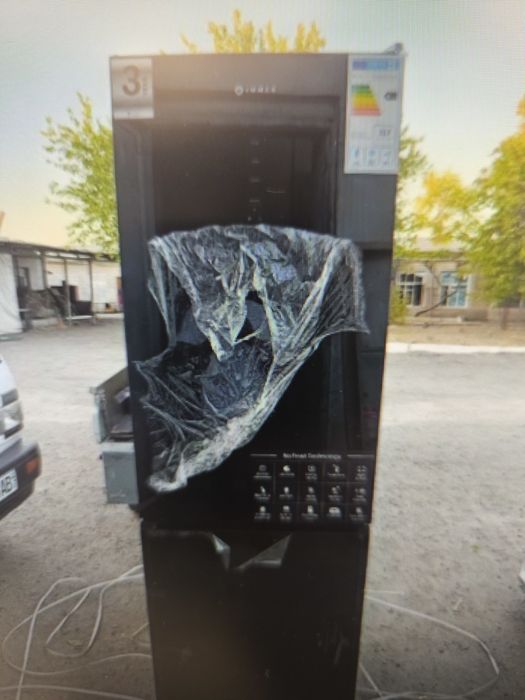 Холодильник новий