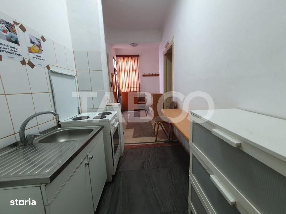 Casa de inchiriat zona Centrala 6 camere se inchiriaza si la muncitori